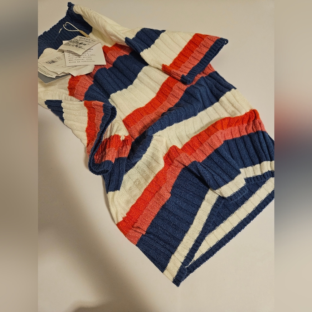 Striped Ribbed Knit Short Sleeve Sweater - Picture 4 of 5
